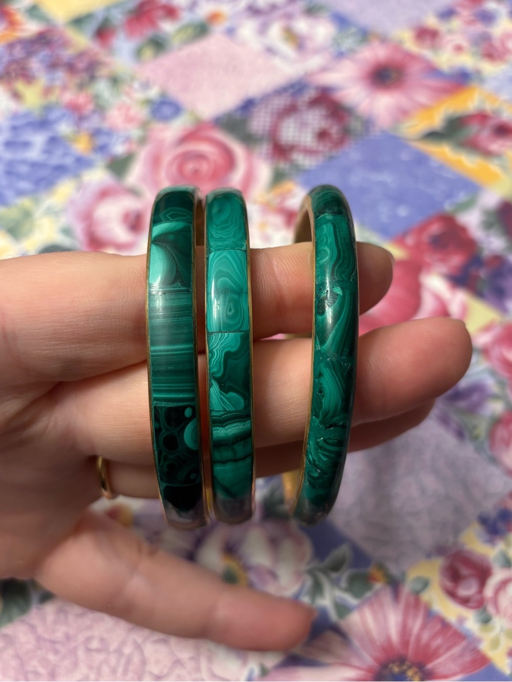 Vintage Set of 3 malachite and brass green marble bangle bracelets size 9
